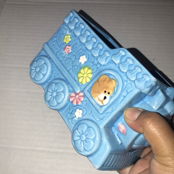 Vintage Choo Choo train planter in blue/teddy bear - Picture 9 of 11